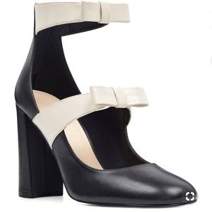 NEW Nine west Dannell pumps leather bows size 8